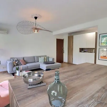 Charmant T2 Avec Balcon - Parking, Ac, Wifi Ajaccio  Exterior photo